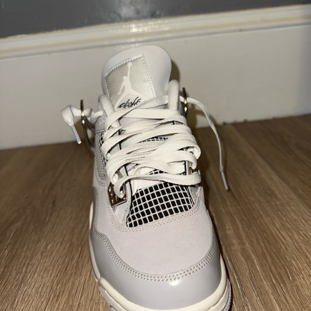 Jordan 4’s Frozen moment - Picture 3 of 9